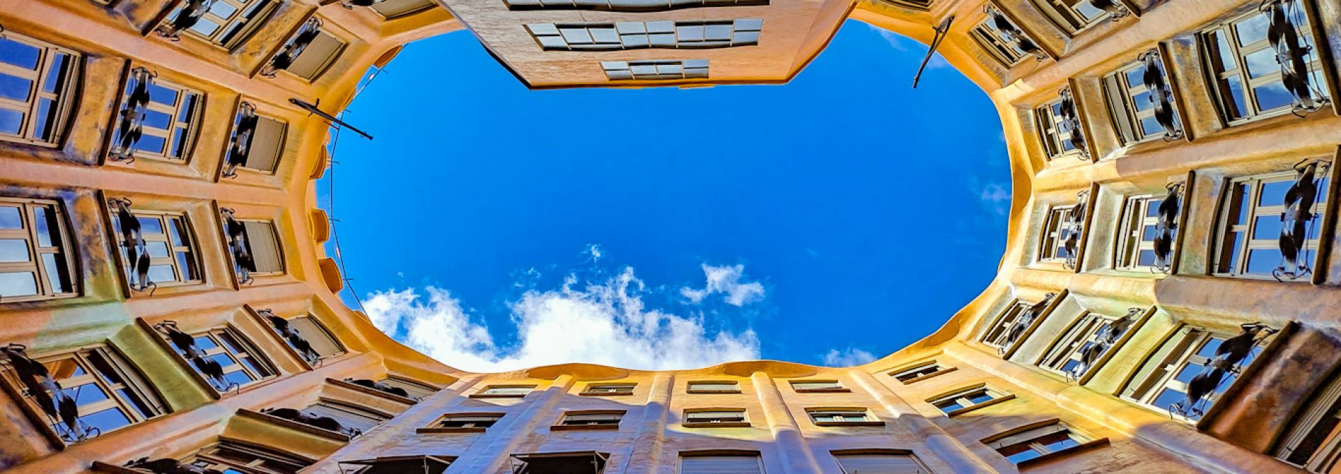 Гид в Барселоне