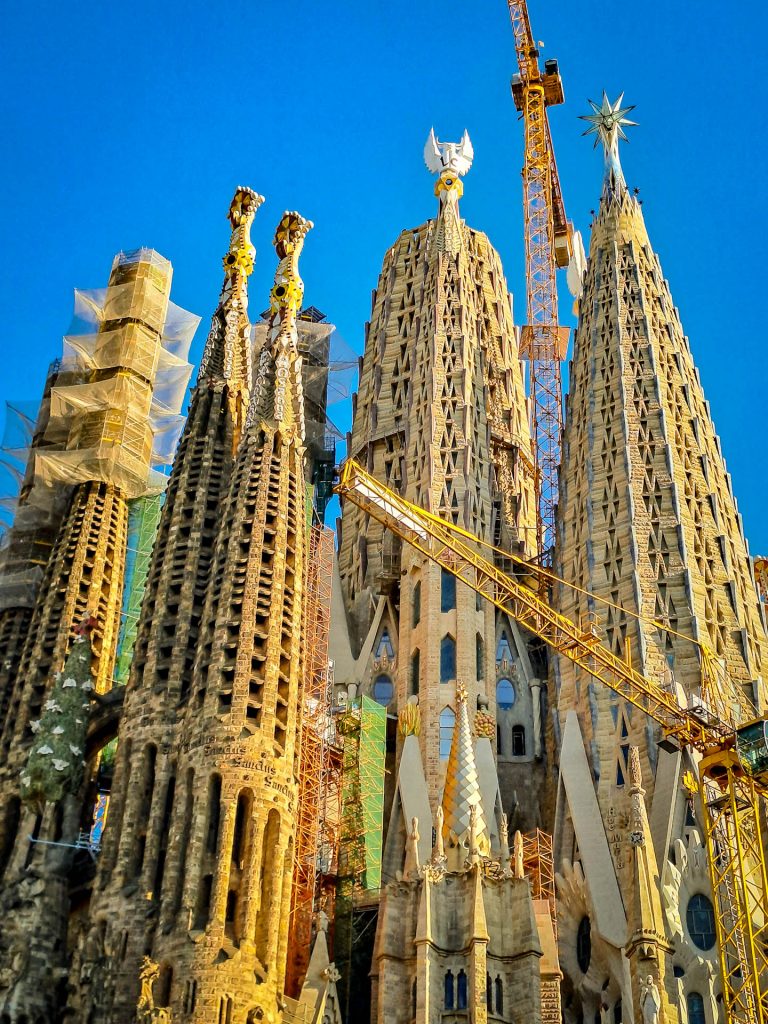 Саграда Фамилия: башни-колокольни