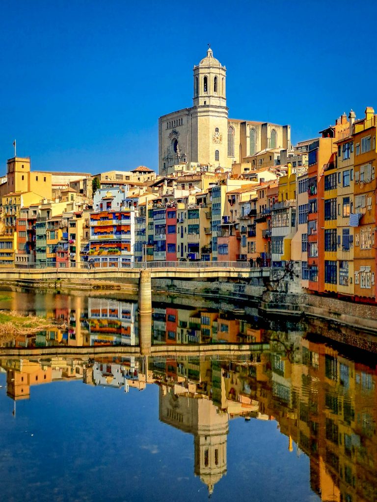 Экскурсия музей Дали и Жирона 